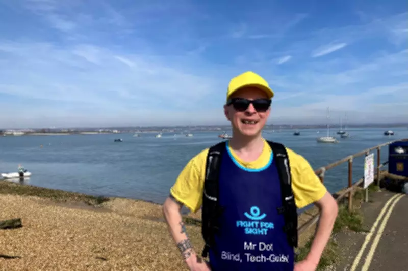 Blind Artist Clarke Reynolds to Run Brighton Marathon Guided by AI Technology