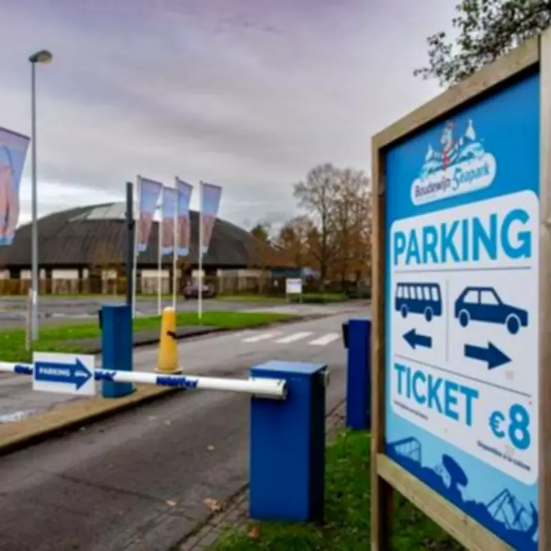 Boudewijn Seapark Ride Malfunctions in Bruges, Injuring Seven Including Children