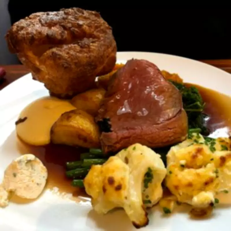 Brit in Benidorm Amazed by €12 Sunday Roast Dinner