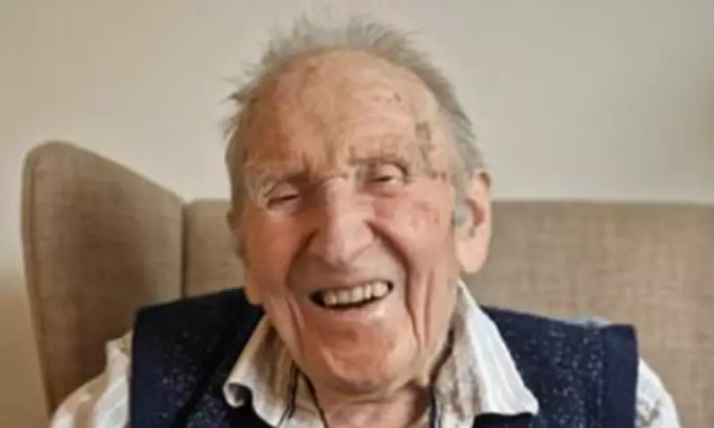 Britain's Oldest WWII Veteran Frank Chester Dies at 109, Honoured for Arctic Convoy Bravery
