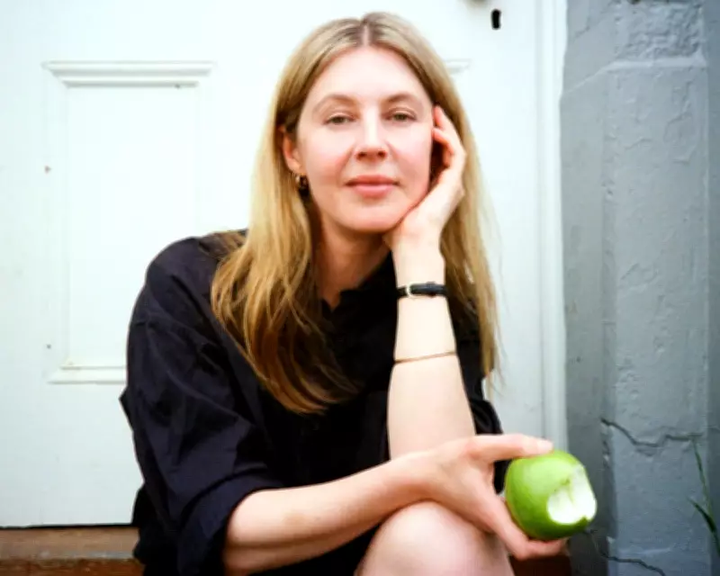Carla dal Forno: Confession Review – Spartan Post-Punk Meets Desperate Desire
