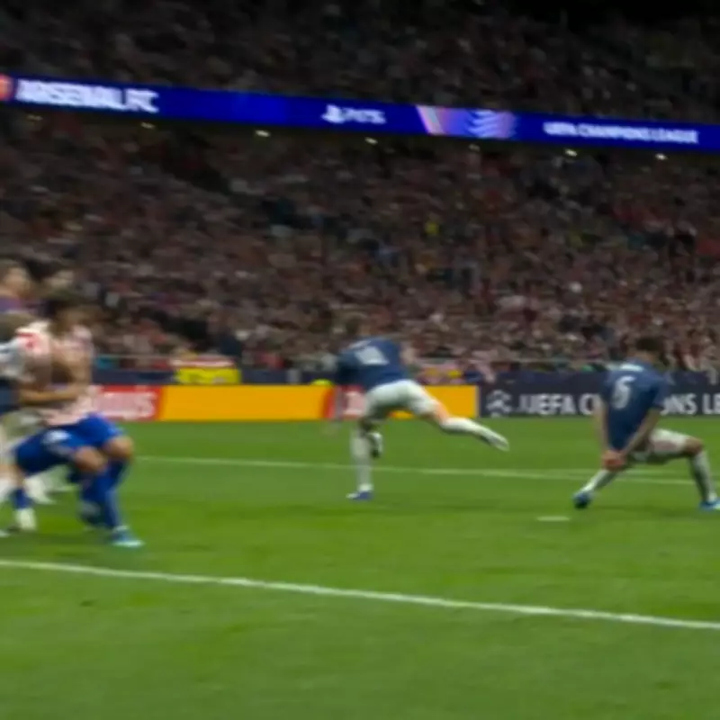 Carragher and Gerrard Split Over Controversial Arsenal Penalty Call