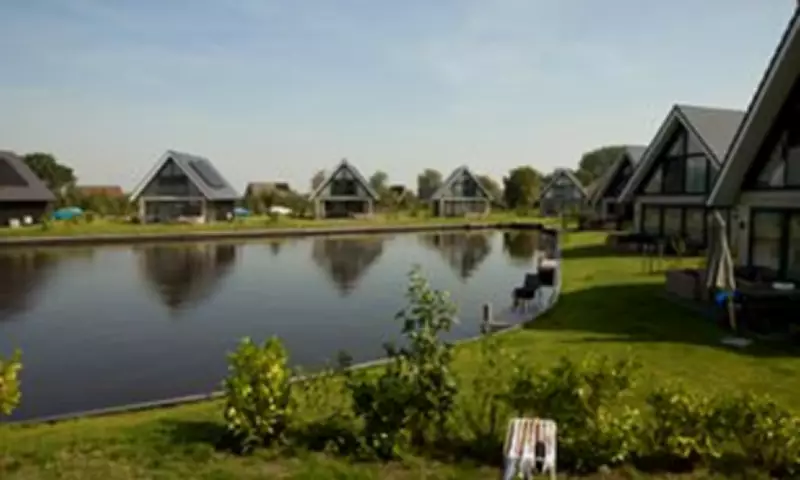 Dutch Holiday Parks Face 20% Booking Collapse as UK Staycations Boom