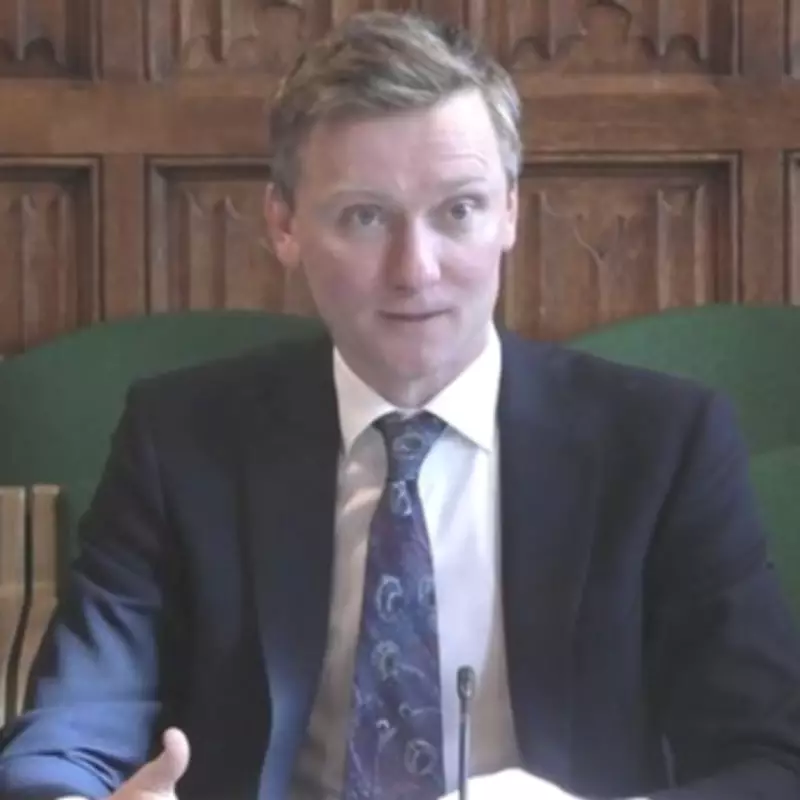 DWP Minister Confirms State Pension Forecast Error Affecting 800,000