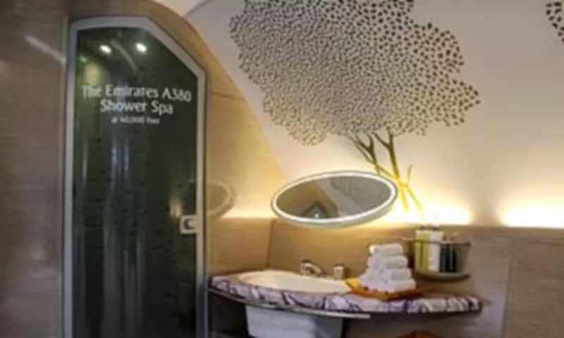Emirates Plans World's First Private En-Suite Bathrooms in First Class
