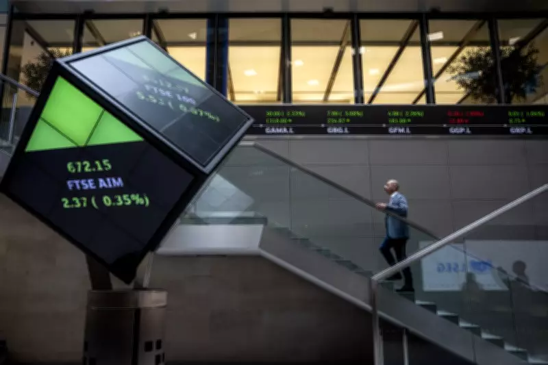 FTSE 100 Declines as US-Iran Ceasefire Frays Amid Israel-Lebanon Tensions