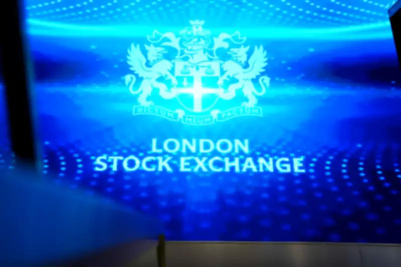 FTSE 100 Holds Steady as Markets Eye US-Iran Peace Talks This Weekend