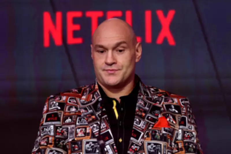 Fury's Press Conference Falls Flat as Makhmudov Scrolls Phone