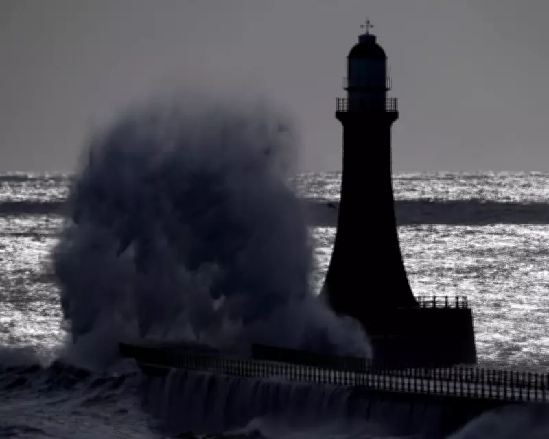 Gale-Force Winds to Batter Northern UK Over Easter Weekend, Met Office Warns