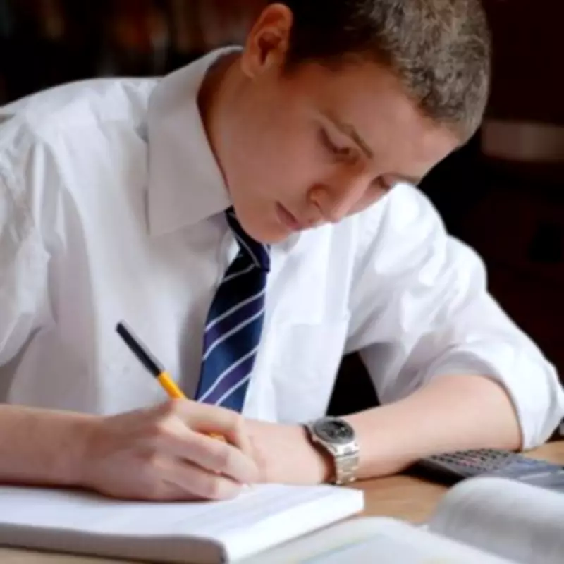 GCSE Maths 'Cheat Code' Formula Solves Impossible Angle Question