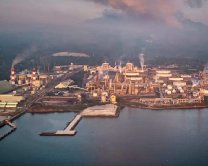 Global Energy Crisis: Petrostates Profit as Electrostates Forge a New Future