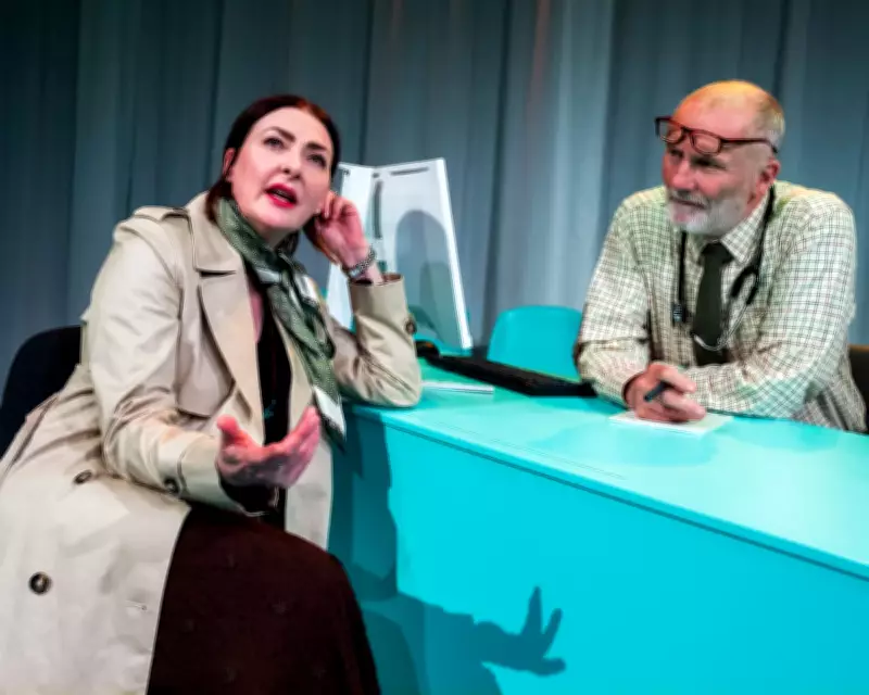 Heartsink Review: Terminally Ill Doctor Struggles as Patient in Medical Drama