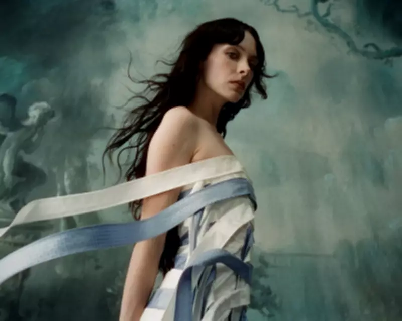 Holly Humberstone's 'Cruel World' Review: A Raw and Resonant Debut Album