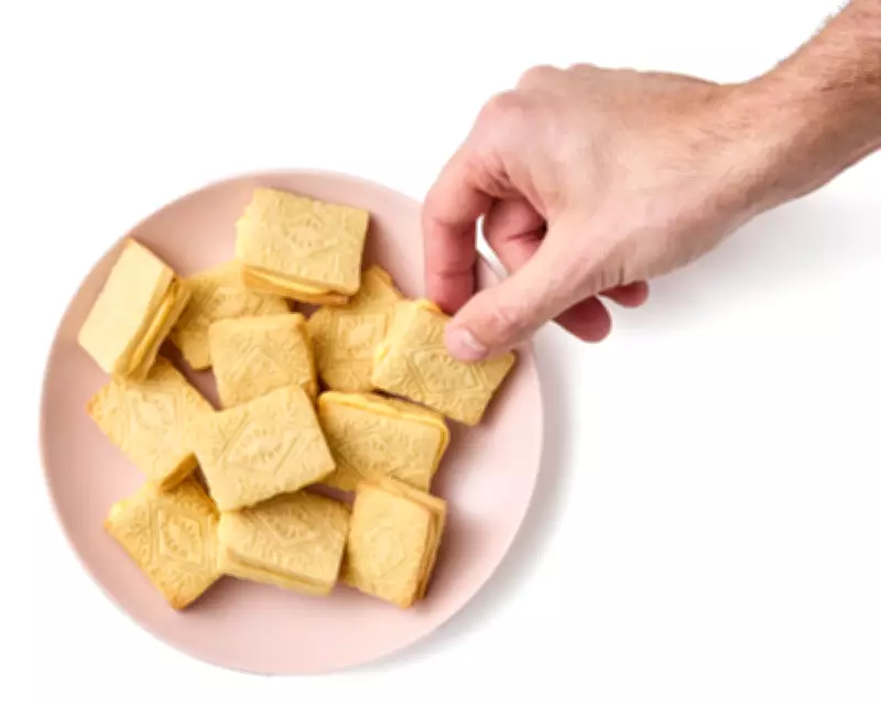 How to Make Perfect Custard Creams at Home: A Recipe