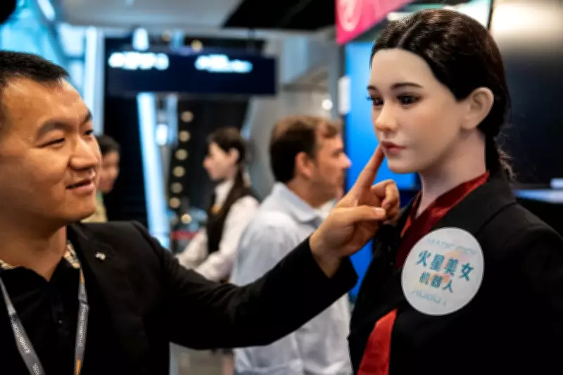 Humanoid Robots Showcase Boxing and Service Skills in Hong Kong Exhibition