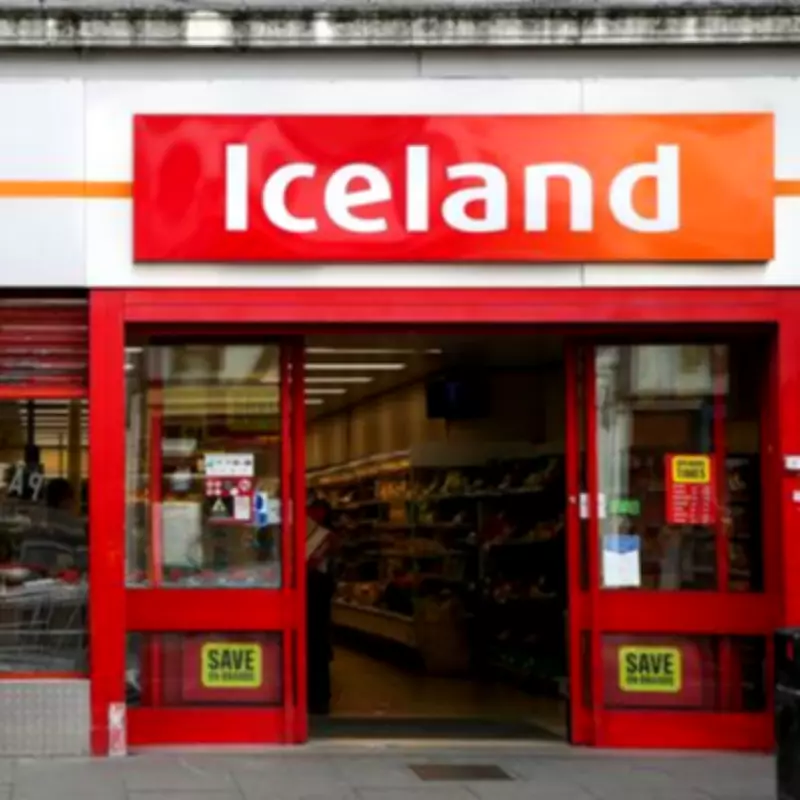 Iceland's Domino's Dupe Range Taste Test: Every Item Rated