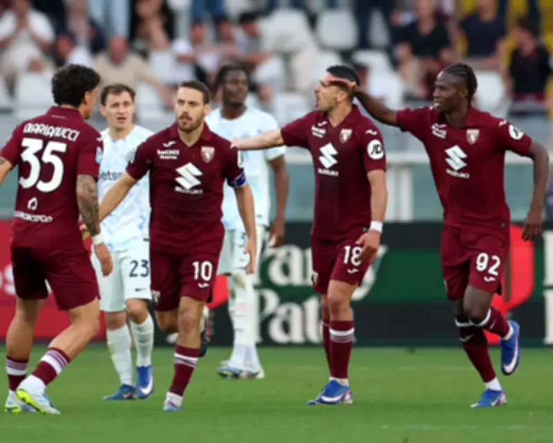 Inter Blow Two-Goal Lead in 2-2 Draw at Torino; Goalkeepers Sent Off in Spain