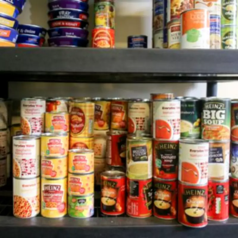 Iran Conflict Sparks Fears of Summer Food Shortages and Flight Chaos