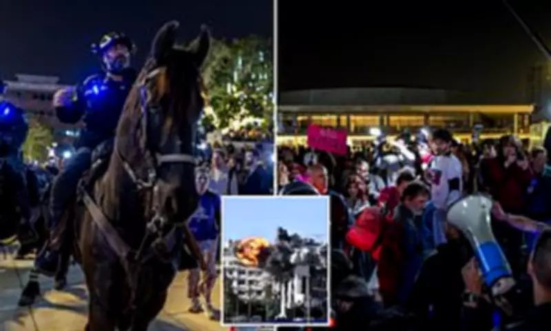 Israeli Police Deploy Mounted Units to Disperse Anti-War Protest in Tel Aviv