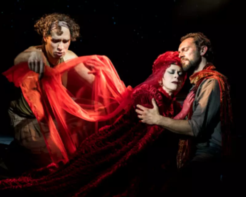 Kiss of the Spider Woman Revival Shines at Leicester Curve with Hollywood Flair