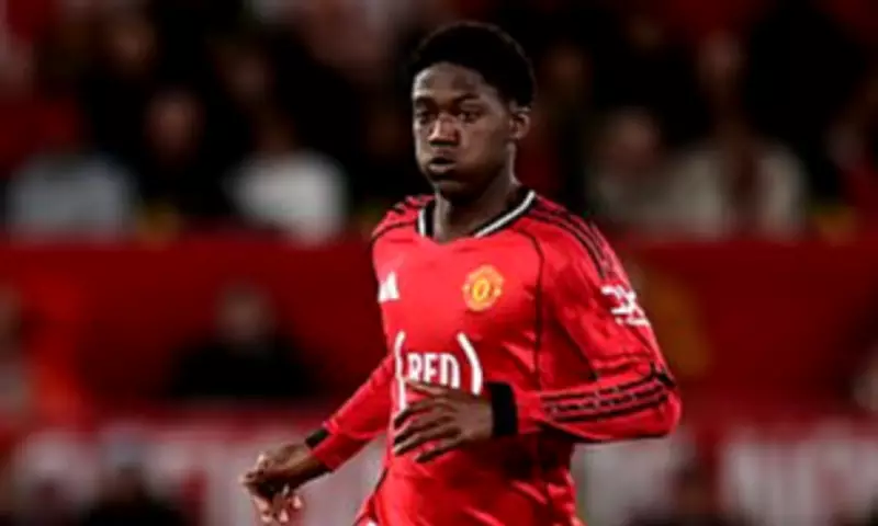 Kobbie Mainoo signs new five-year Manchester United contract until 2031