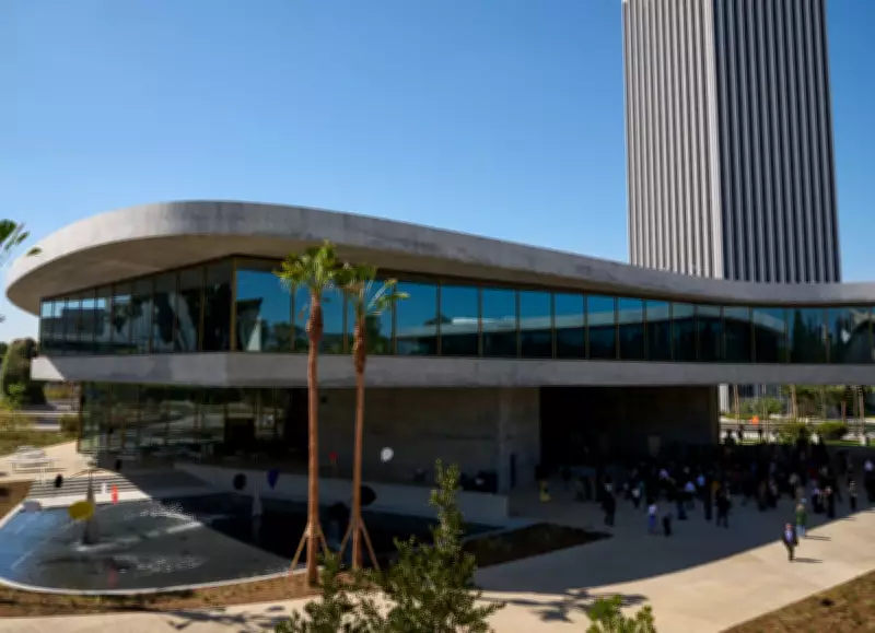 LA's $724m Concrete Colossus: Lacma's New Gallery Sparks Carbon Debate