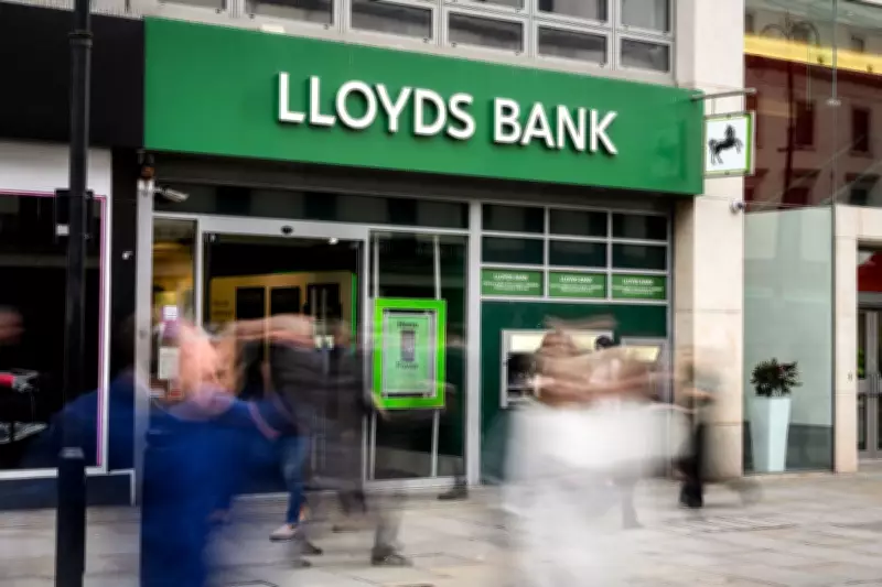 Lloyds Bank Reveals 80,500 More Customers Affected by IT Glitch