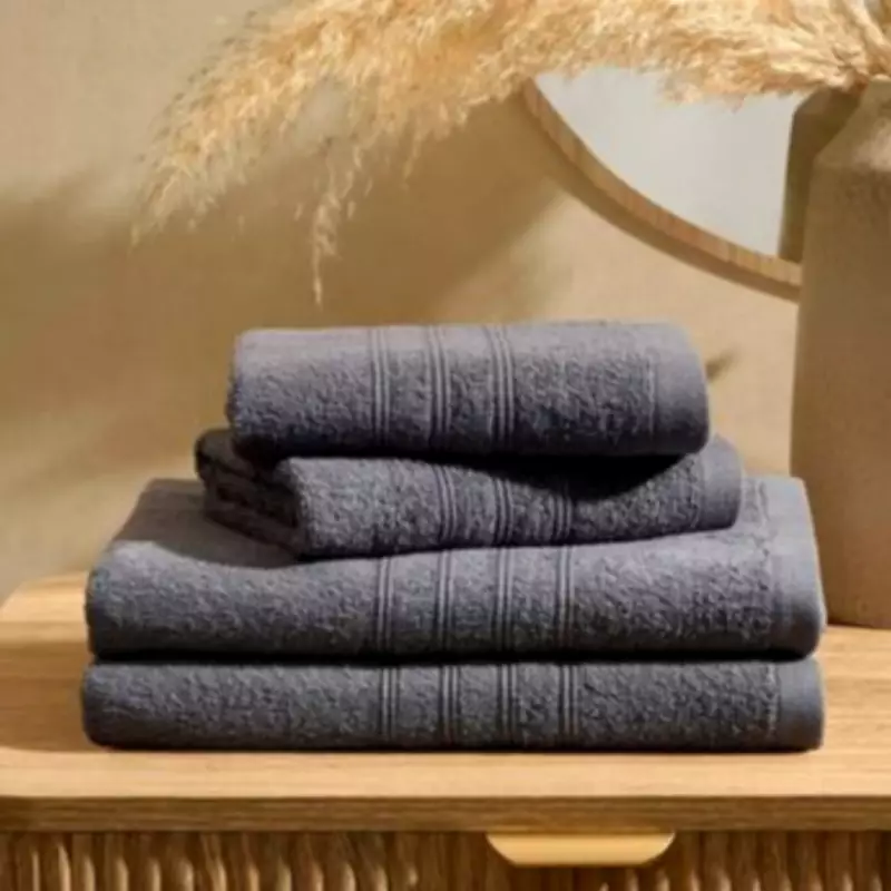 Luxury Four-Piece Towel Set at Just £8 Makes Shoppers Ditch Old Linens