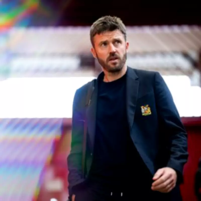 Man Utd on verge of signing 'new Michael Carrick' Alex Scott