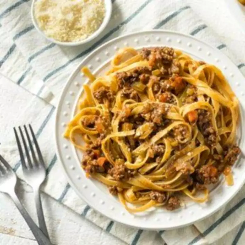 Mary Berry's Bolognese Ragu Recipe: A Midweek Favourite with Over 50 Four-Star Ratings