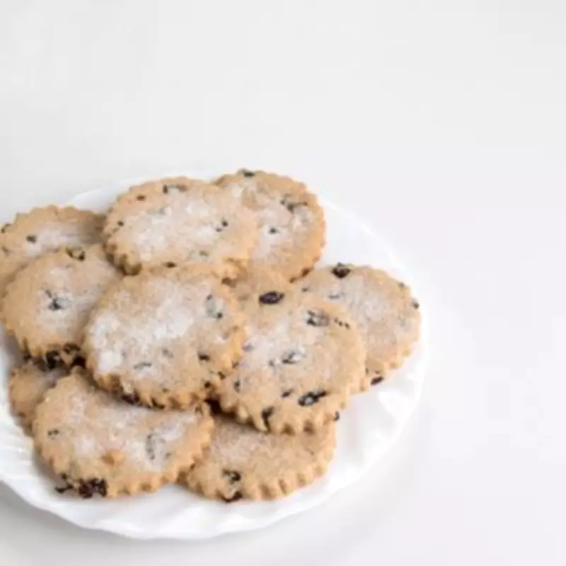 Mary Berry's Quick Lemon Easter Biscuits Ready in Just 15 Minutes