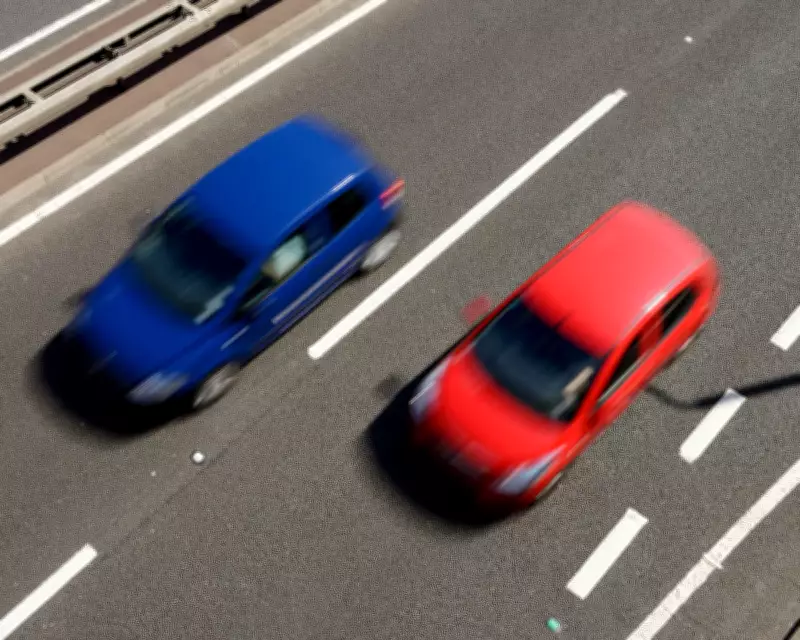 Mathematical Model Explains Why Slower Cars Catch Up at Traffic Lights