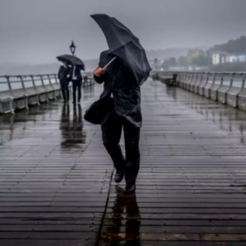 Met Office Warns of Strong Winds and Showers for May Bank Holiday