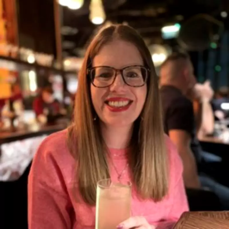 Mum's Brave Fight Against Incurable Cancer to Create Lasting Memories