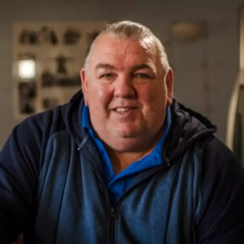 Neville Southall Slams Sports Honours, Demands Awards for Underpaid Carers