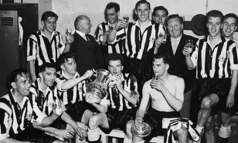 Newcastle United FA Cup hero George Robledo honoured at Wembley centenary