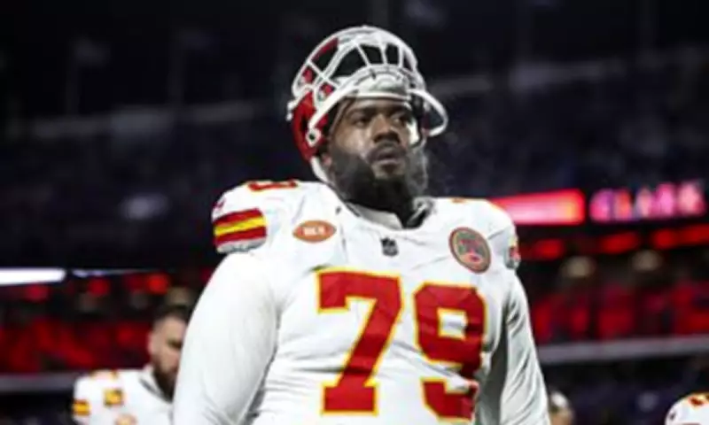 NFL Veteran Donovan Smith Retires After Nine Seasons and Two Super Bowl Rings