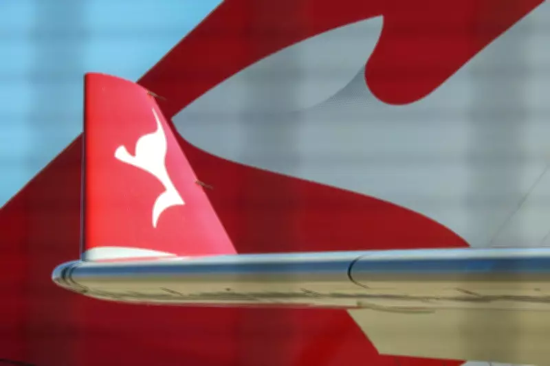 Passenger Dies Mid-Air on 17-Hour Qantas Flight from New York to Auckland