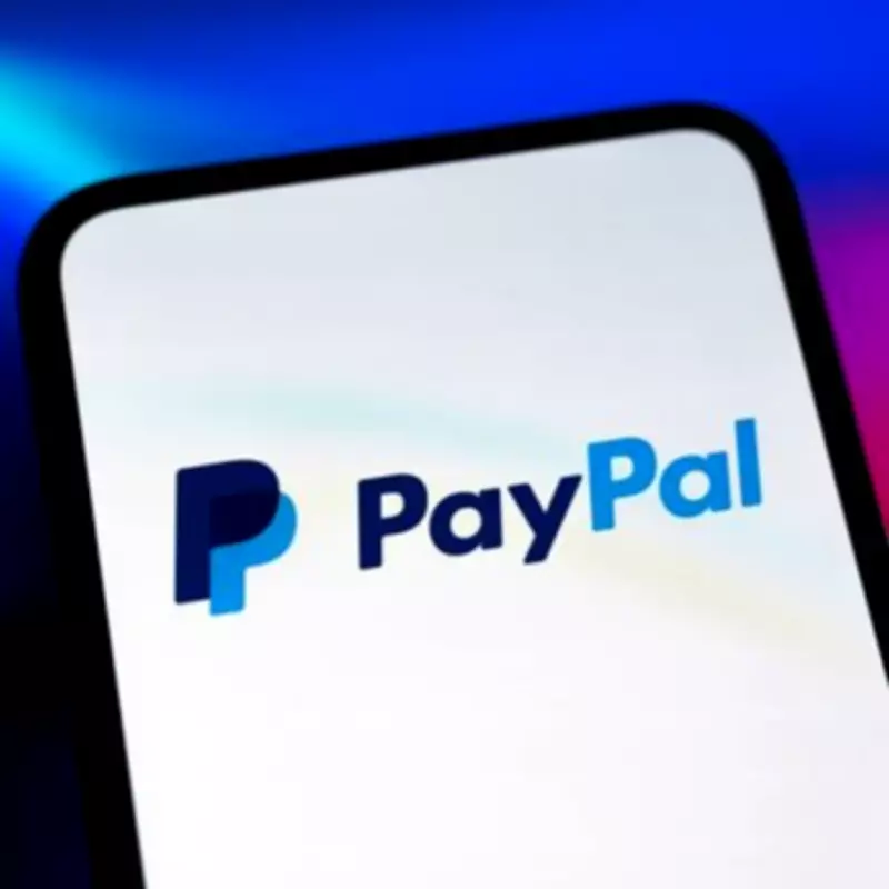 PayPal Offers £20 Free Bonus to First 7,800 PayPal+ Registrants