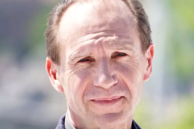 Ralph Fiennes Praises Pope Leo for Standing Up to Trump