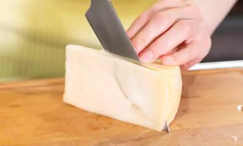 Raw Farm Cheese Tests Positive for E. coli in Ongoing FDA and CDC Investigation
