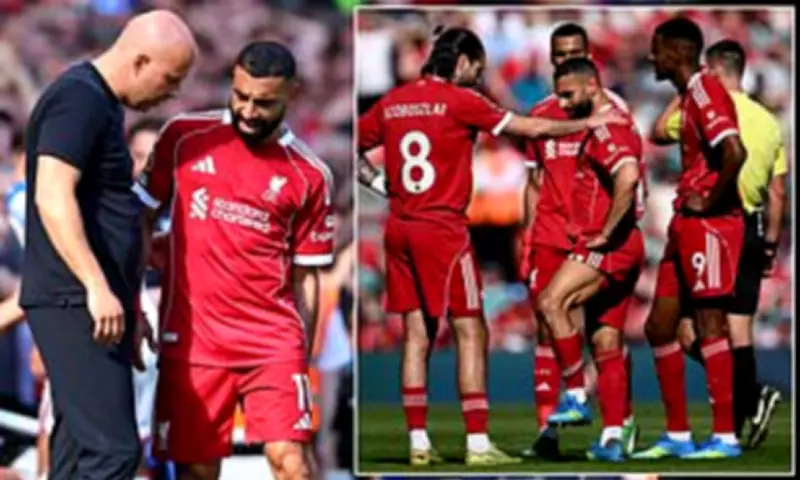 Salah Gets Standing Ovation After Suspected Hamstring Injury