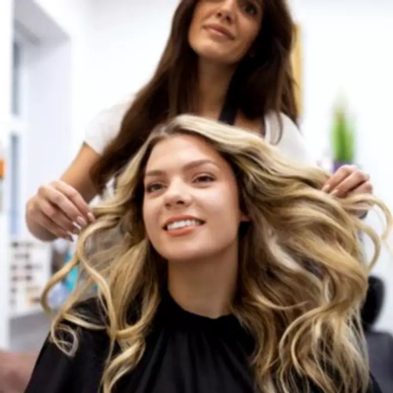 Salon Owner Praises 'Hands Down Best' Hair Styler Under £100 as 'Simple to Use'