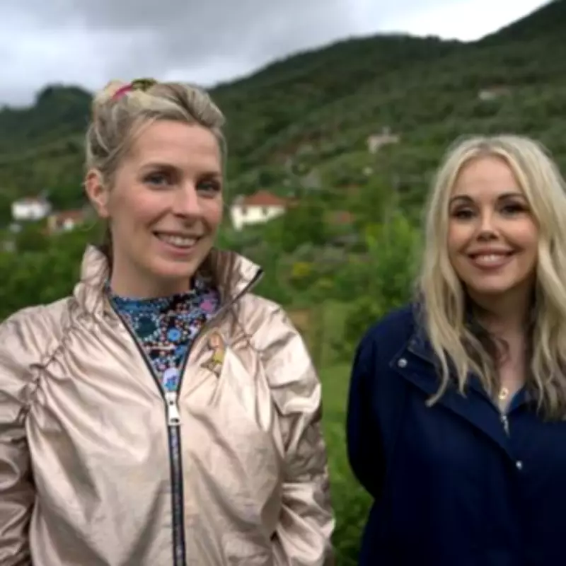 Sara Pascoe and Roisin Conaty Star in New Travel Show Zero Stars