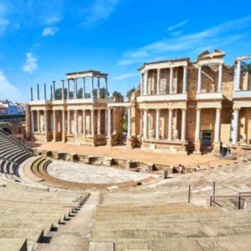 Seven Countries Offering Cash to Relocate in 2026, Up to £26K for Families