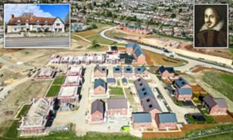 Shakespeare's Mother's Farm Threatened by 6,700-Home Development Plan