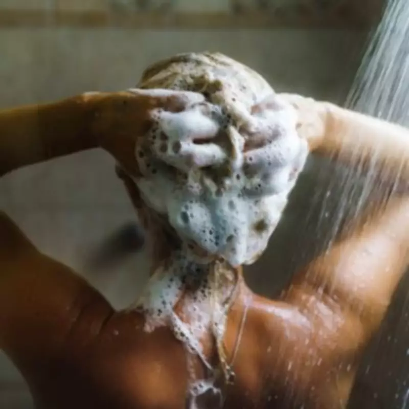 Shower Direction Reveals Personality, Scientist Claims