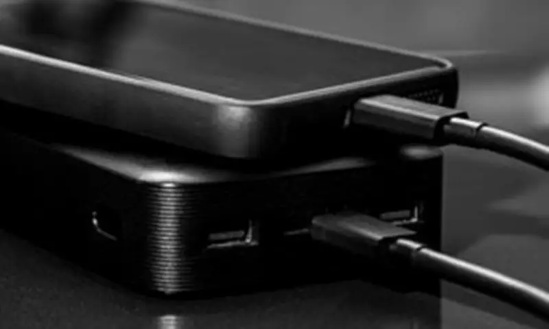 Singapore Airport to Limit Power Banks on Flights from Next Week