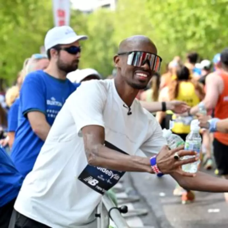 Sir Mo Farah Helps Cramped Stranger at London Marathon in Viral Moment