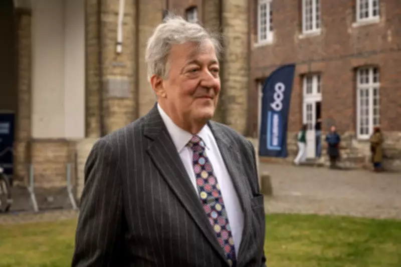 Sir Stephen Fry Sues Conference for £100k After Stage Fall